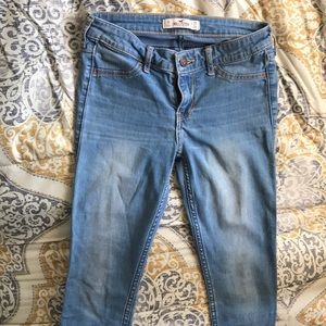 Hollister jeans